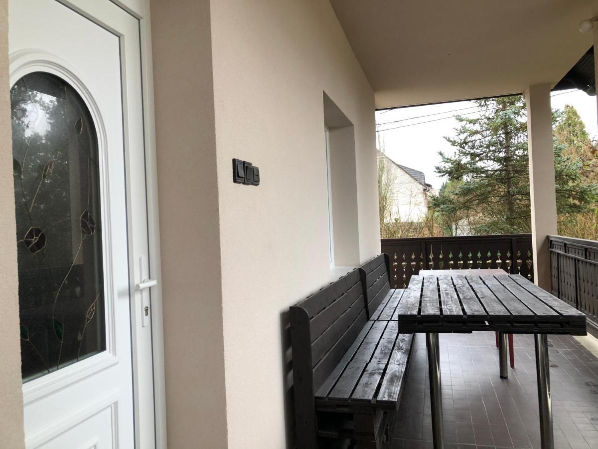 Veranda Apartman นีเรกฮาซา ภายนอก รูปภาพ