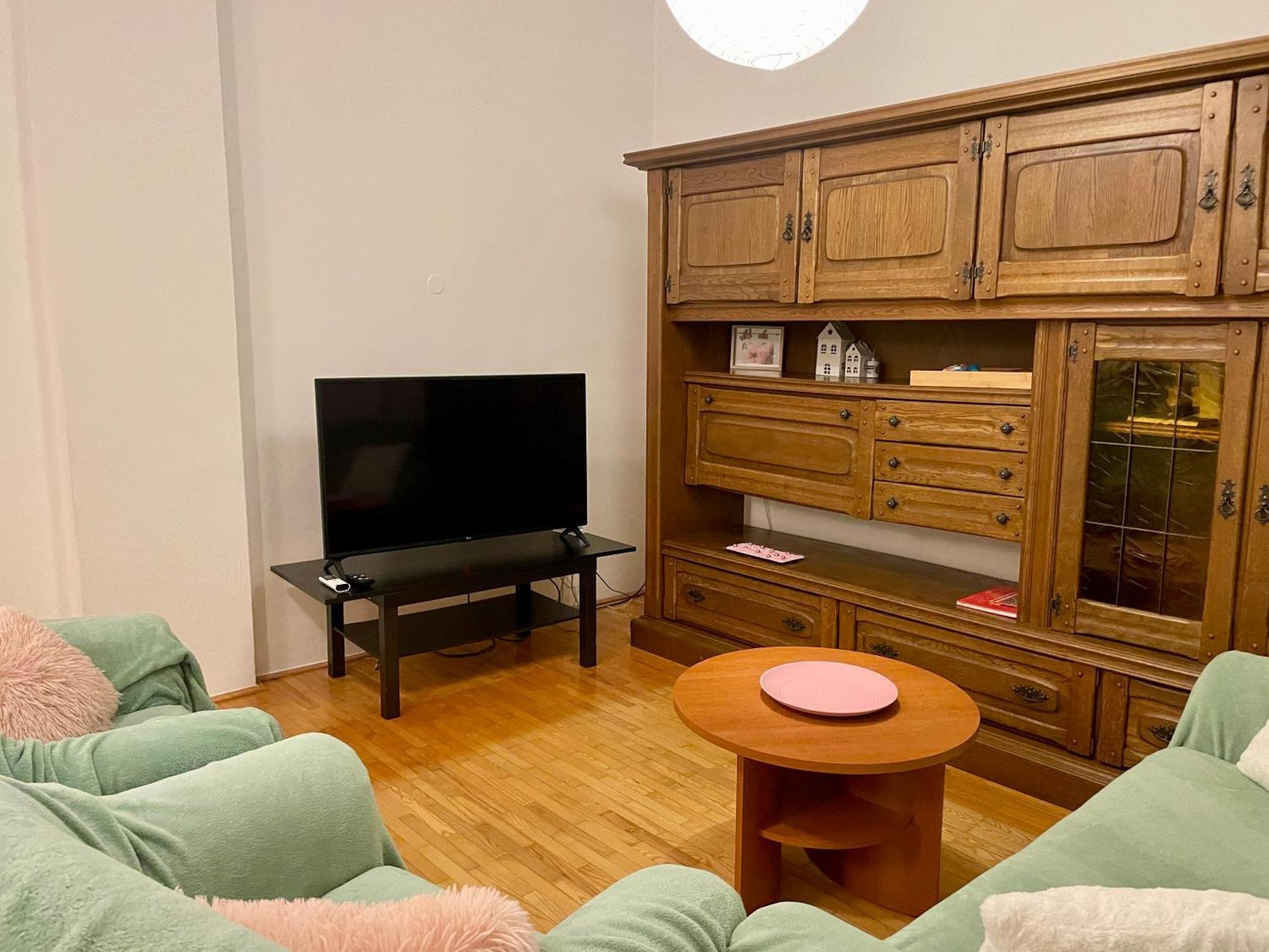 Veranda Apartman นีเรกฮาซา ภายนอก รูปภาพ