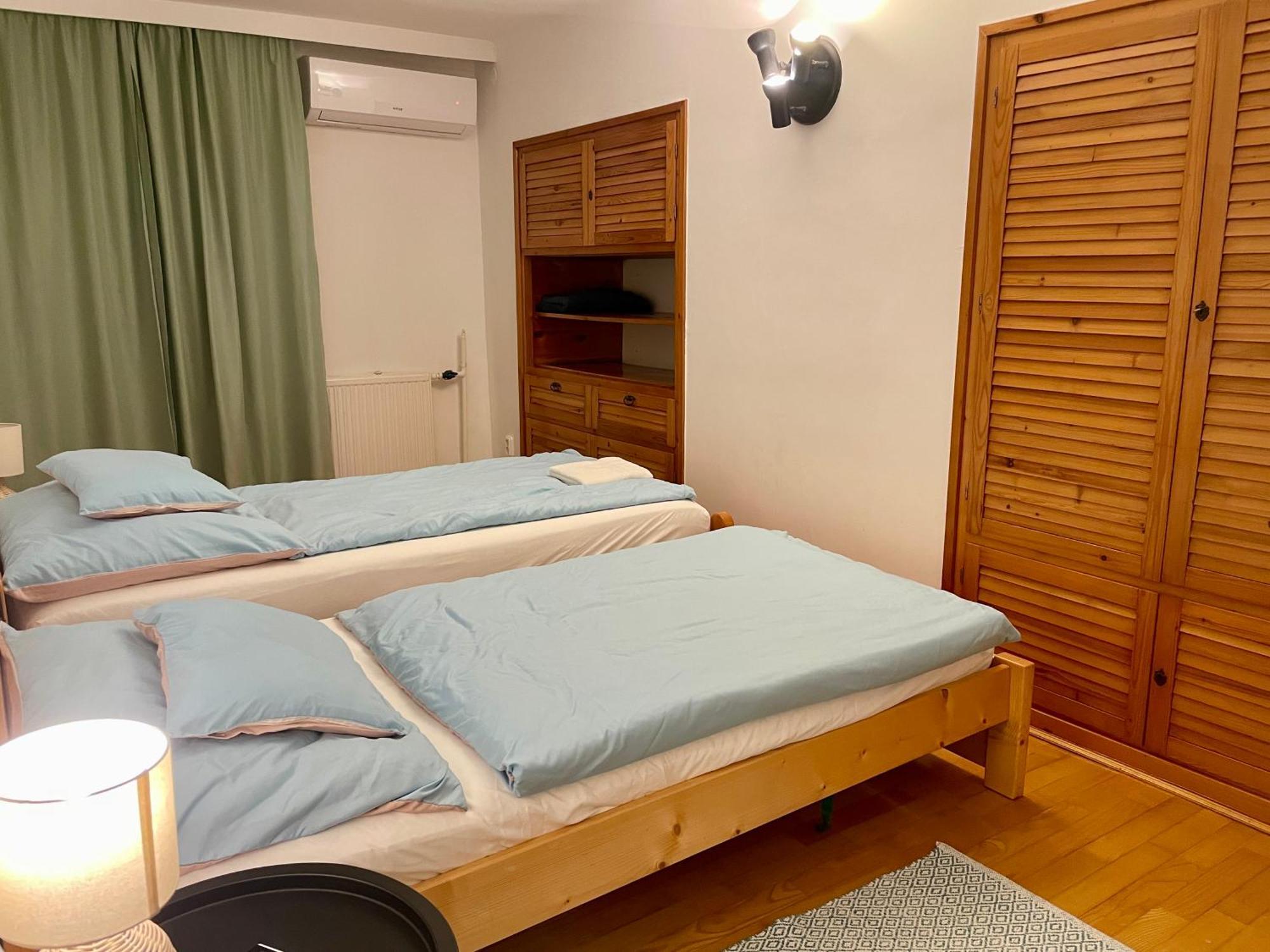 Veranda Apartman นีเรกฮาซา ภายนอก รูปภาพ